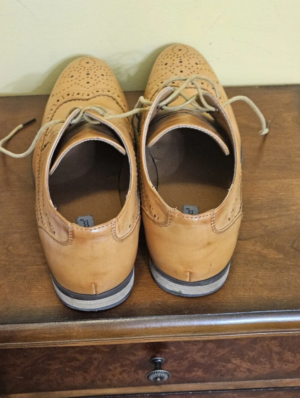 Franco Vanucci Faux Leather Wingtips EUC Size 11